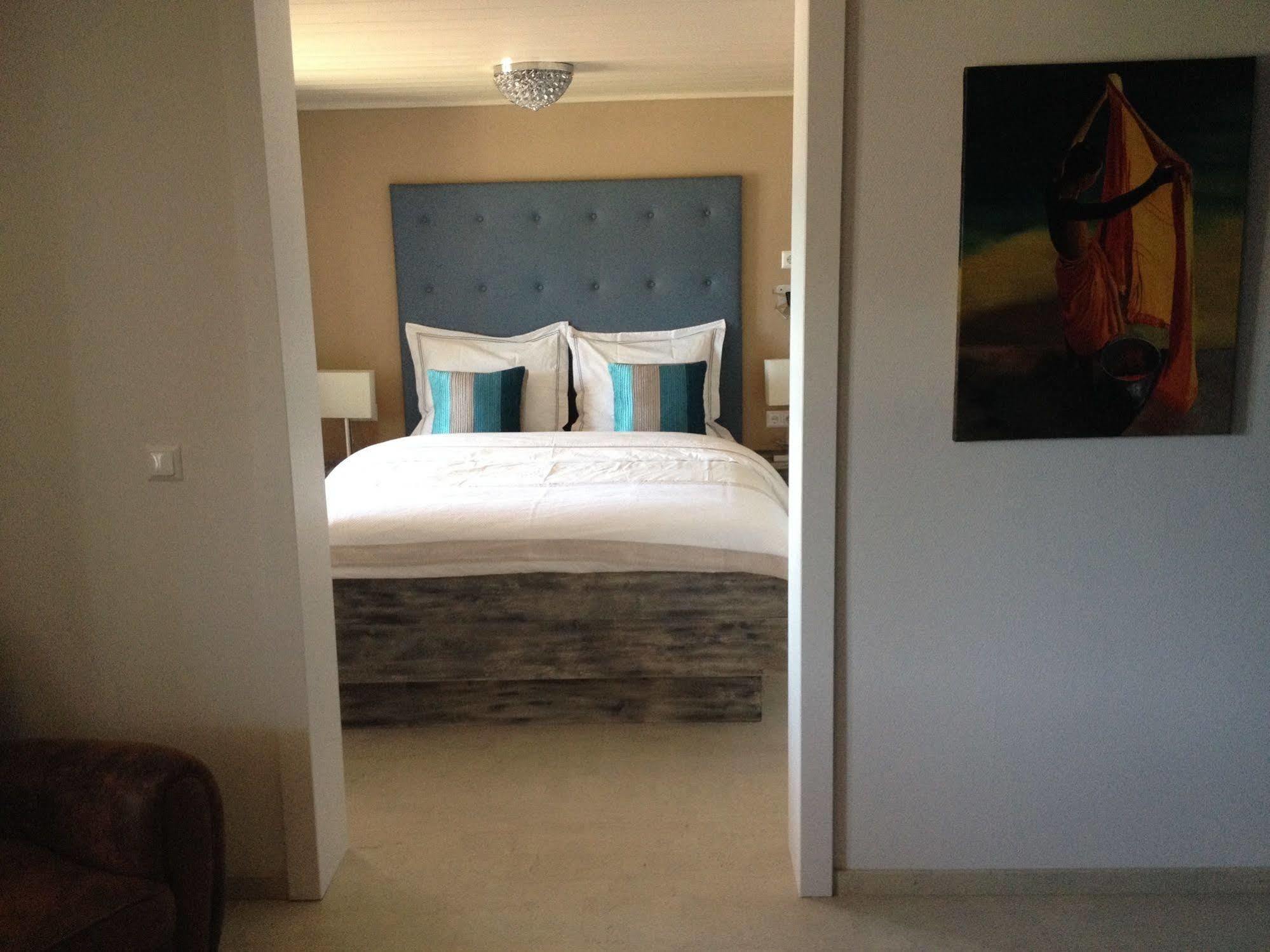 Hotel30 - Adults Only อันเนนไฮม์ ภายนอก รูปภาพ